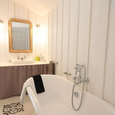 Relais De Chasse La Chaignaie