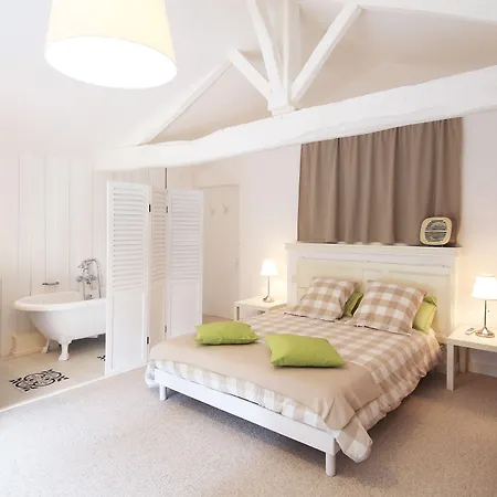 Couette-café Relais De Chasse La Chaignaie Saint-Hilaire-de-Loulay