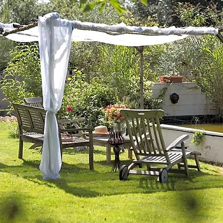 Relais De Chasse La Chaignaie 3*