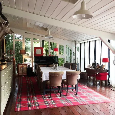 Relais De Chasse La Chaignaie Saint-Hilaire-de-Loulay