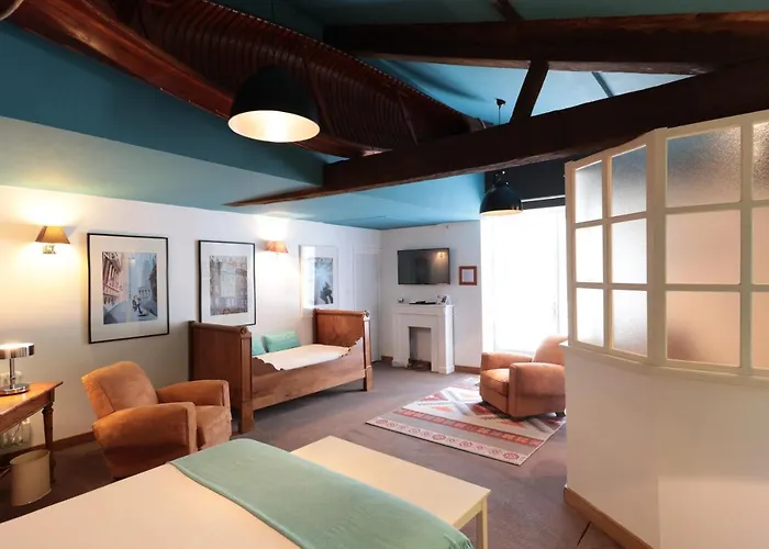 Relais De Chasse La Chaignaie Couette-café