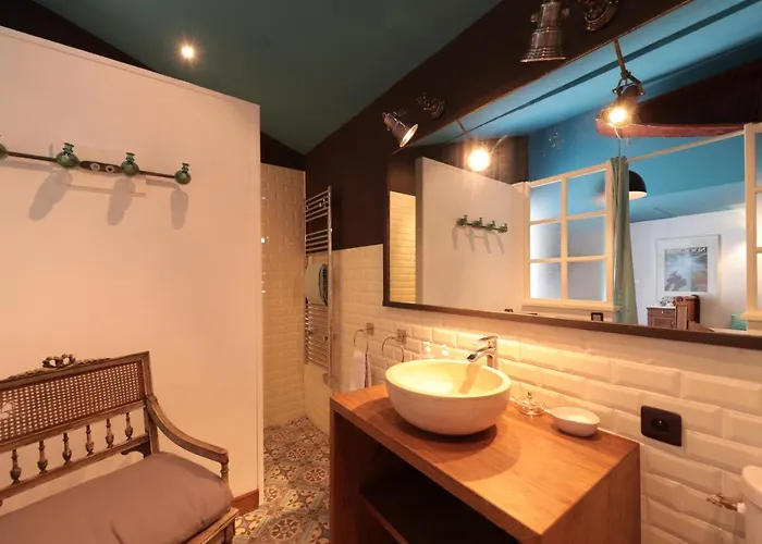 Relais De Chasse La Chaignaie 3*