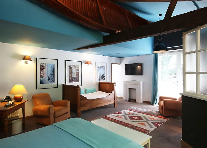 Relais De Chasse La Chaignaie Saint-Hilaire-de-Loulay