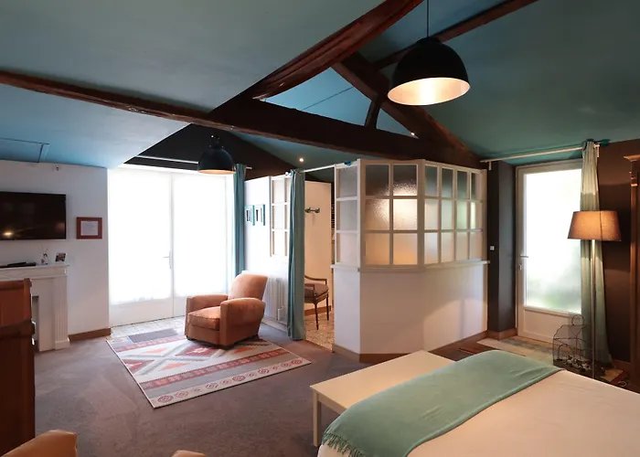 Relais De Chasse La Chaignaie